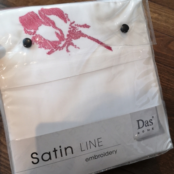 100% Cotton satin sheets set with satin embroidery - Picture 11 of 15